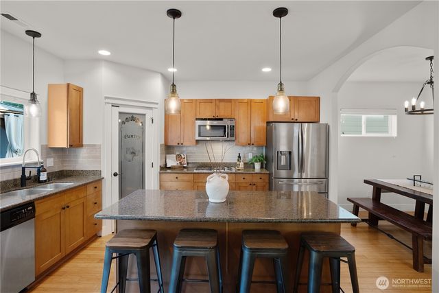 2225 107th Avenue SE, Lake Stevens, WA 98258