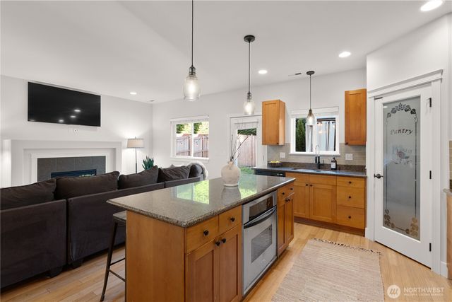 2225 107th Avenue SE, Lake Stevens, WA 98258