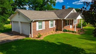 2836 Old Greenville Highway, Central, SC 29630