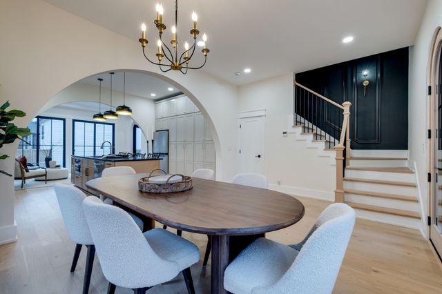 736 Douglas Avenue, Nashville, TN 37207