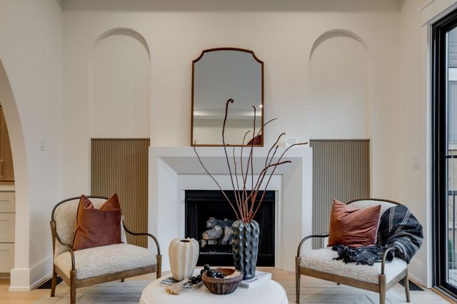 736 Douglas Avenue, Nashville, TN 37207