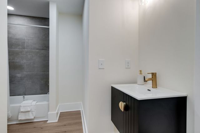 736 Douglas Avenue, Nashville, TN 37207