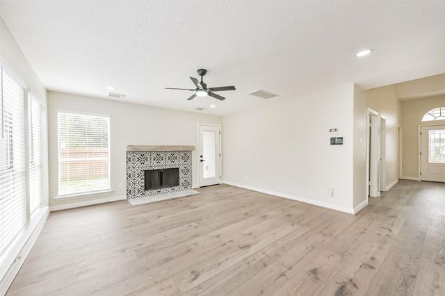 3823 Cann Drive, Pasadena, TX 77503