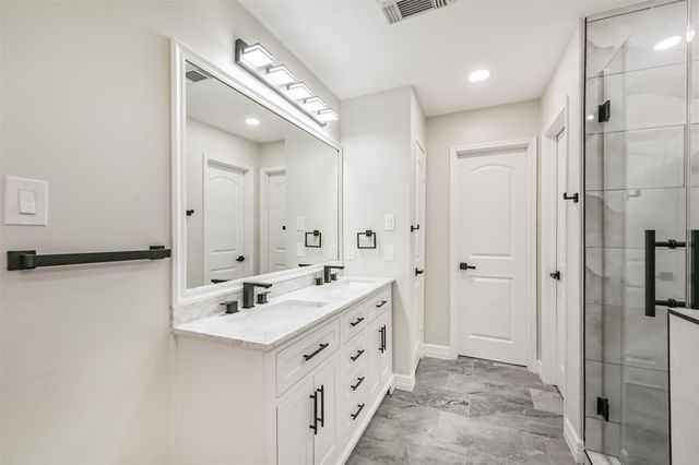 3823 Cann Drive, Pasadena, TX 77503