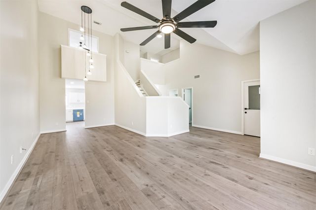 3823 Cann Drive, Pasadena, TX 77503