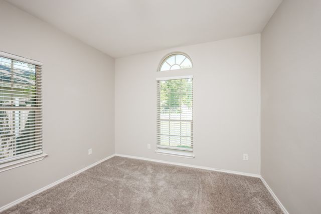 2226 Moffatt Avenue, Dallas, TX 75216