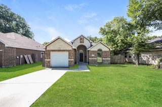 2226 Moffatt Avenue, Dallas, TX 75216