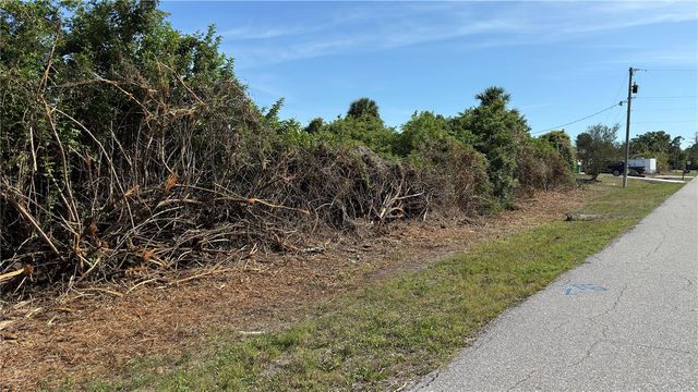 7432 MEMORIAL DRIVE, Port Charlotte, FL 33981
