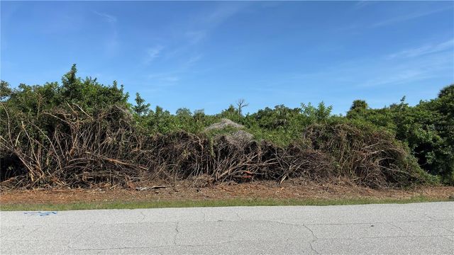 7432 MEMORIAL DRIVE, Port Charlotte, FL 33981