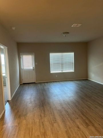 10526 Lateleaf Oak, San Antonio, TX 78223