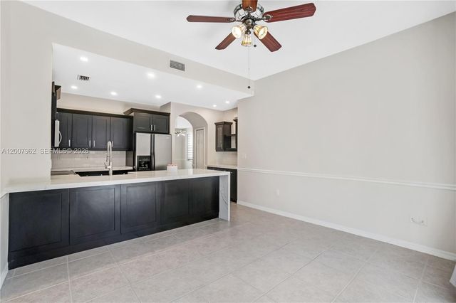 8334 NW 144th Ter, Miami Lakes, FL 33016