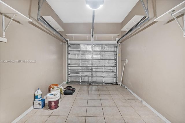 8334 NW 144th Ter, Miami Lakes, FL 33016