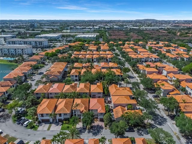 8334 NW 144th Ter, Miami Lakes, FL 33016