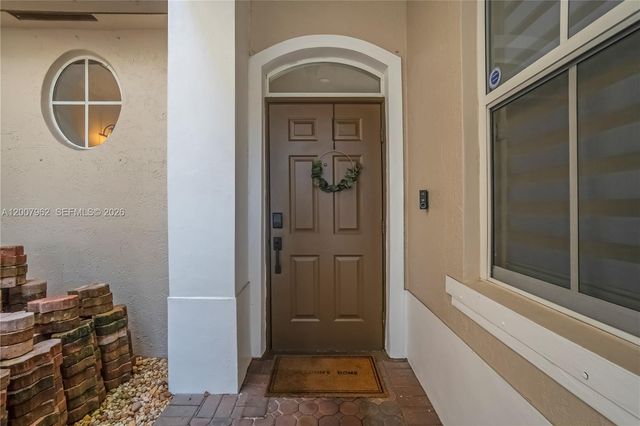 8334 NW 144th Ter, Miami Lakes, FL 33016
