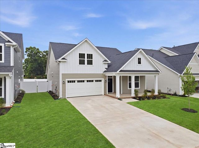 7 Pelham Crossing Drive, Greenville, SC 29615