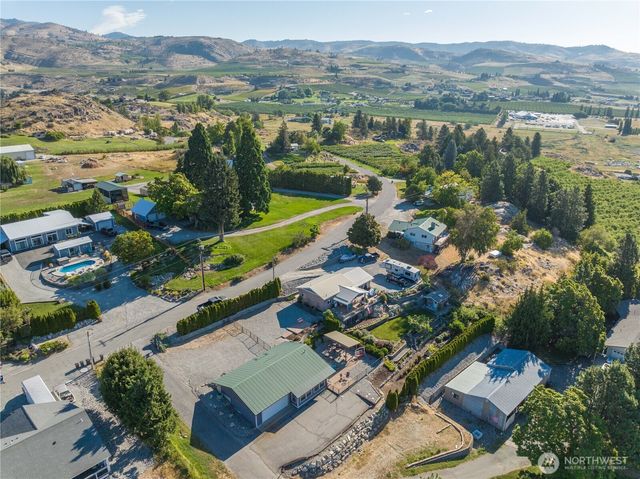 23 Katalpa Lane, Manson, WA 98831