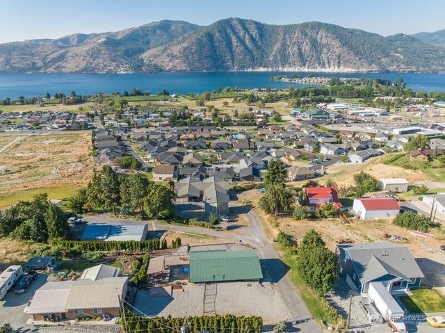 23 Katalpa Lane, Manson, WA 98831
