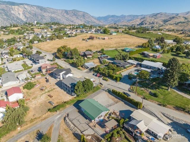 23 Katalpa Lane, Manson, WA 98831