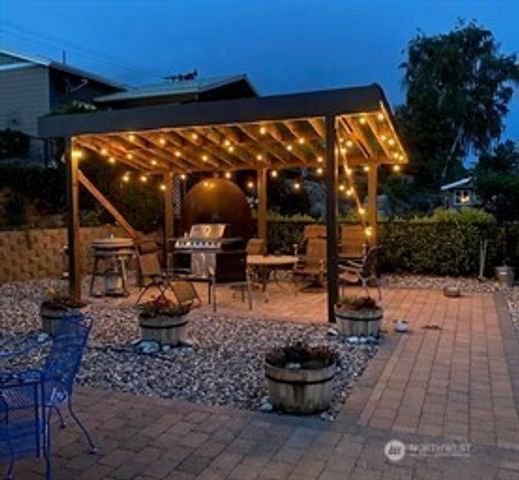 23 Katalpa Lane, Manson, WA 98831