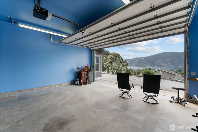 23 Katalpa Lane, Manson, WA 98831