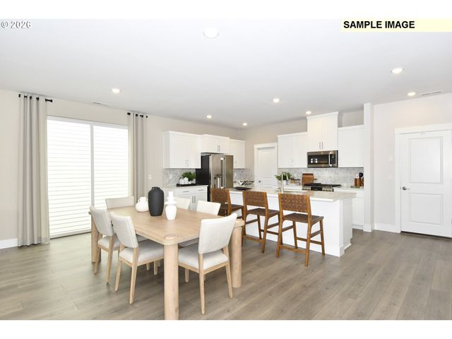 14575 Nw LEGEND St, Portland, OR 97229