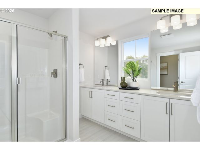 14575 Nw LEGEND St, Portland, OR 97229