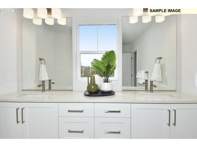 14575 Nw LEGEND St, Portland, OR 97229