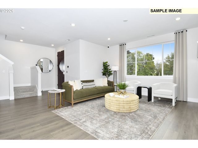 14575 Nw LEGEND St, Portland, OR 97229