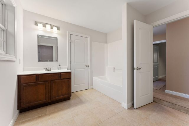 474 E 1200 N, Chesterton, IN 46304