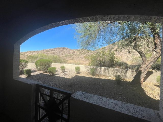 3236 E Chandler Boulevard Unit 1040, Phoenix, AZ 85048