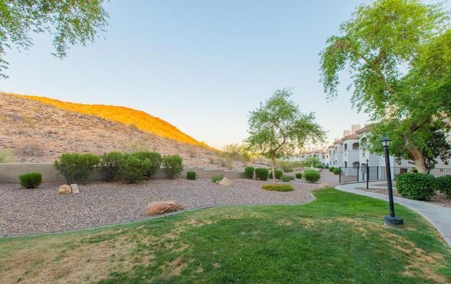 3236 E Chandler Boulevard Unit 1040, Phoenix, AZ 85048