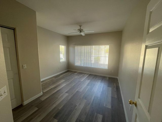 3236 E Chandler Boulevard Unit 1040, Phoenix, AZ 85048