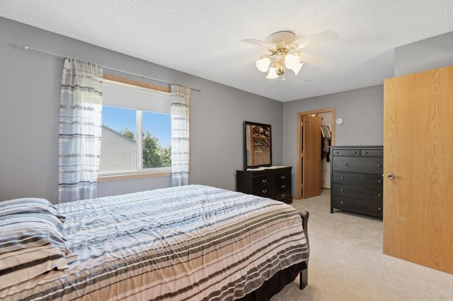 1490 Mallard Place, Waconia, MN 55387