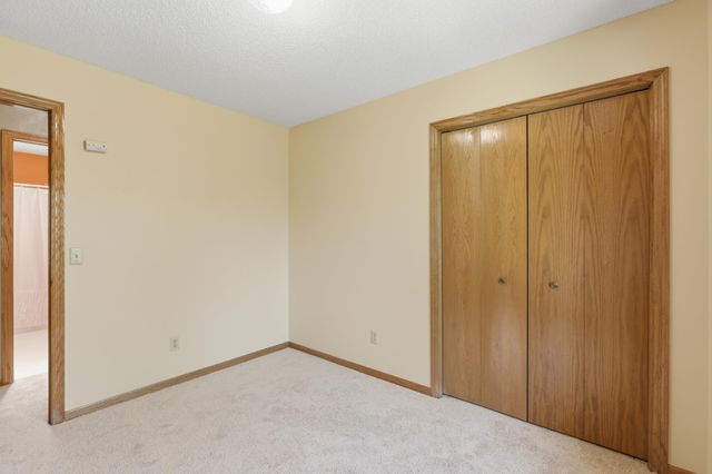 1490 Mallard Place, Waconia, MN 55387