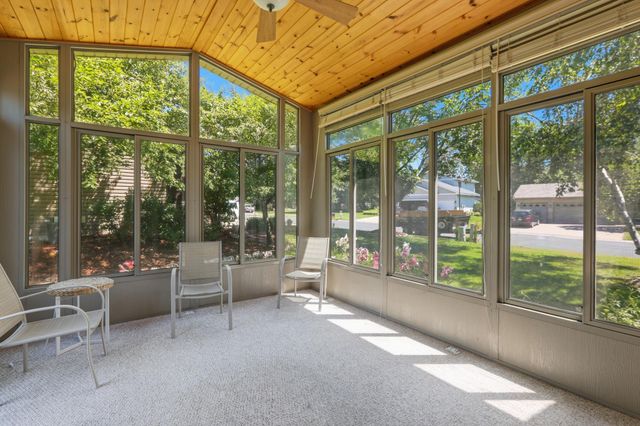 1490 Mallard Place, Waconia, MN 55387