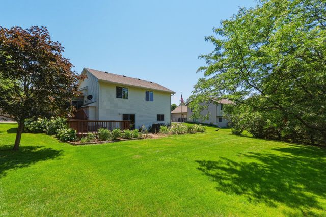 1490 Mallard Place, Waconia, MN 55387