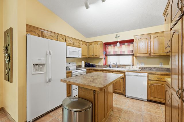 1490 Mallard Place, Waconia, MN 55387