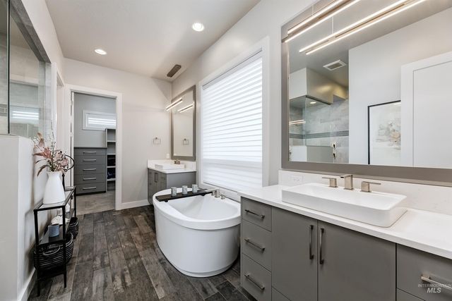 7095 N Tree Haven Pl, Meridian, ID 83646