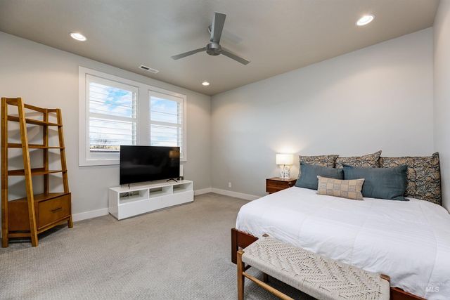 7095 N Tree Haven Pl, Meridian, ID 83646