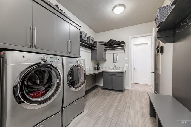 7095 N Tree Haven Pl, Meridian, ID 83646