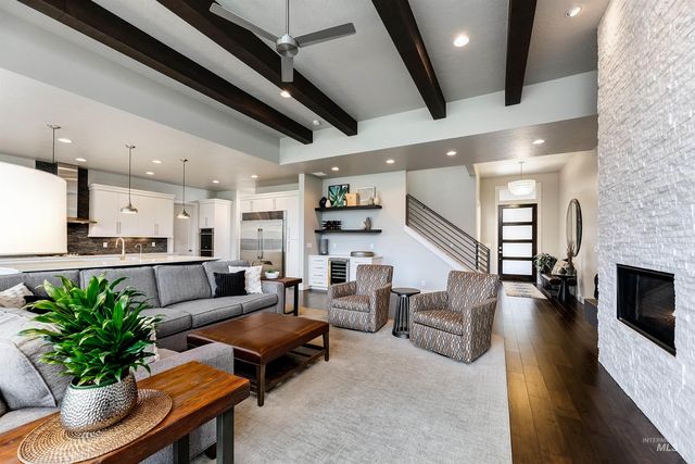 7095 N Tree Haven Pl, Meridian, ID 83646