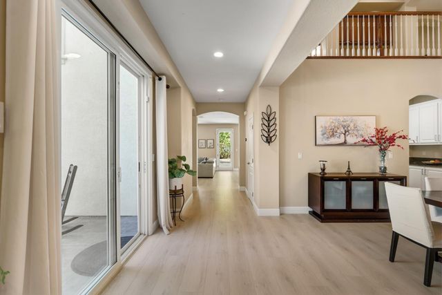 101 Liphan Ct, Roseville, CA 95747