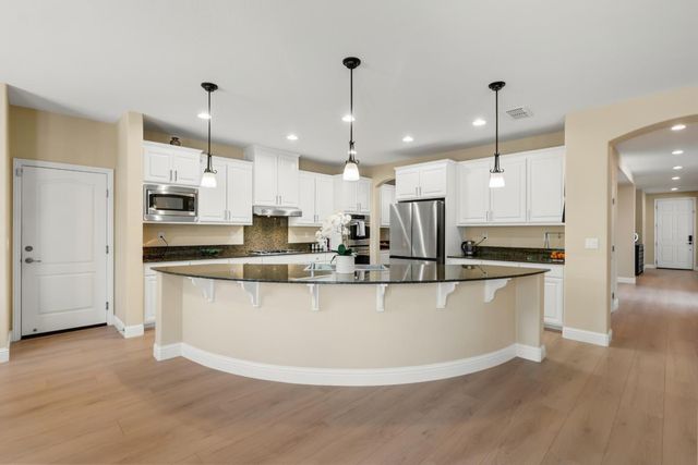 101 Liphan Ct, Roseville, CA 95747
