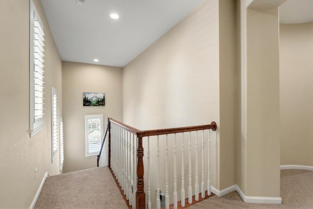 101 Liphan Ct, Roseville, CA 95747