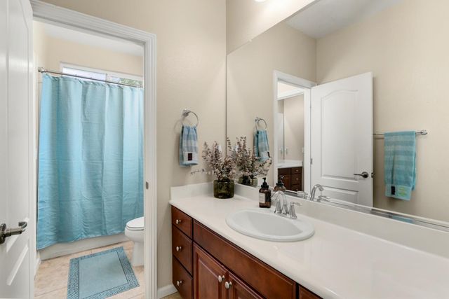 101 Liphan Ct, Roseville, CA 95747