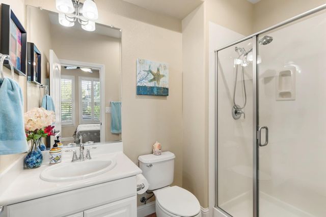 101 Liphan Ct, Roseville, CA 95747