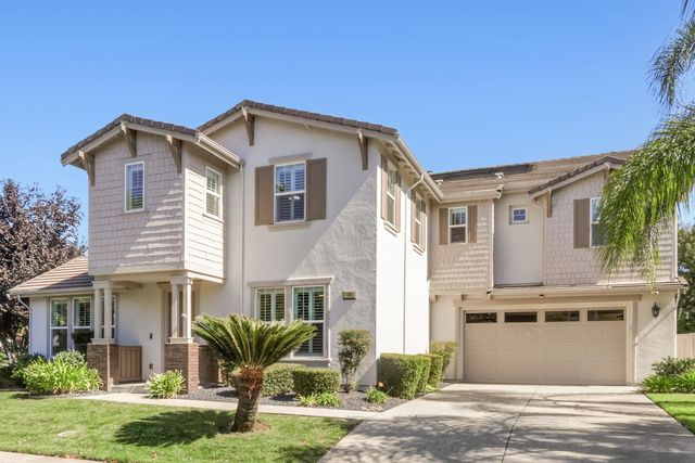 101 Liphan Ct, Roseville, CA 95747