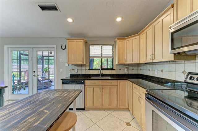2226 LOCKWOOD MEADOWS DRIVE, Sarasota, FL 34234