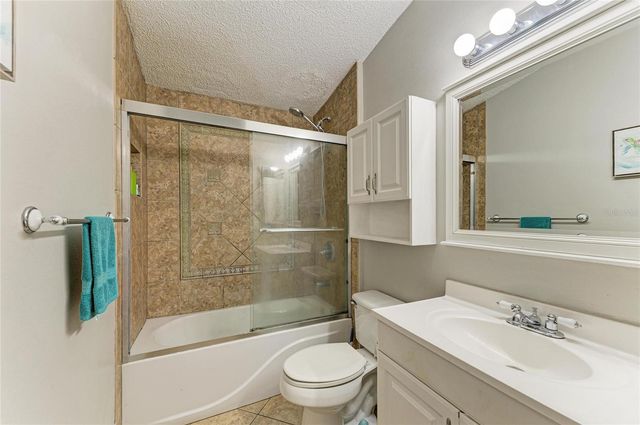 2226 LOCKWOOD MEADOWS DRIVE, Sarasota, FL 34234