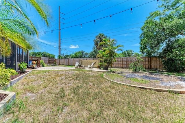 2226 LOCKWOOD MEADOWS DRIVE, Sarasota, FL 34234